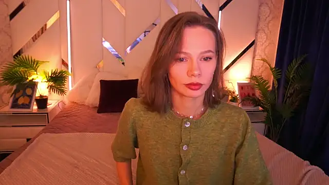 ShyySiren online show from December 22, 8:36 am