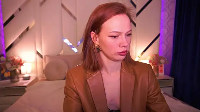 ShyySiren online show from March 24, 7:41 am