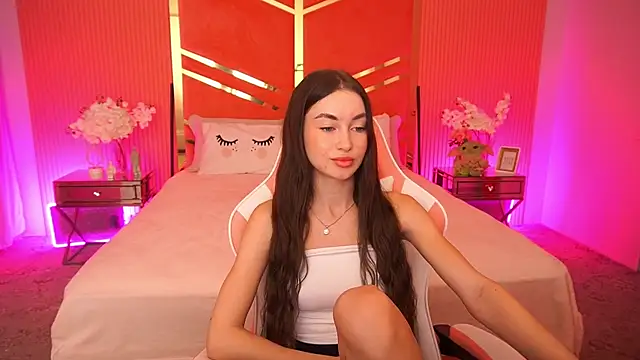 CherryyLulu online show from December 3, 8:47 am