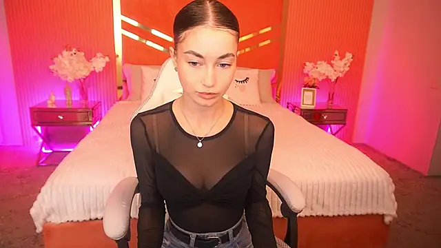 CherryyLulu online show from October 29, 8:24 am