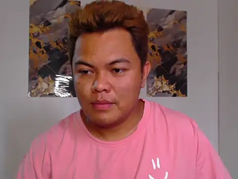 Snapshot of Gayasianzowe chatting on September 15, 5:52 am Gayasianzowe online show from September 15, 5:52 am