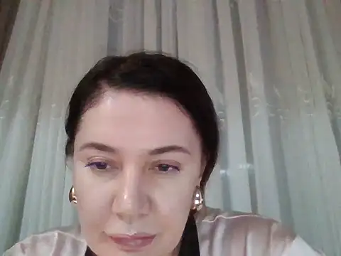 Lomivah online show from December 21, 6:20 pm