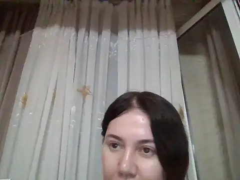 Snapshot of Lomivah chatting on October 23, 6:17 pm Lomivah online show from October 23, 6:17 pm