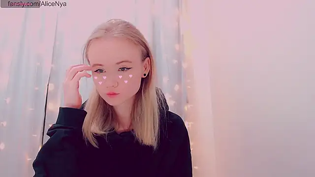 AliceNya cute online show from January 15, 6:06 am