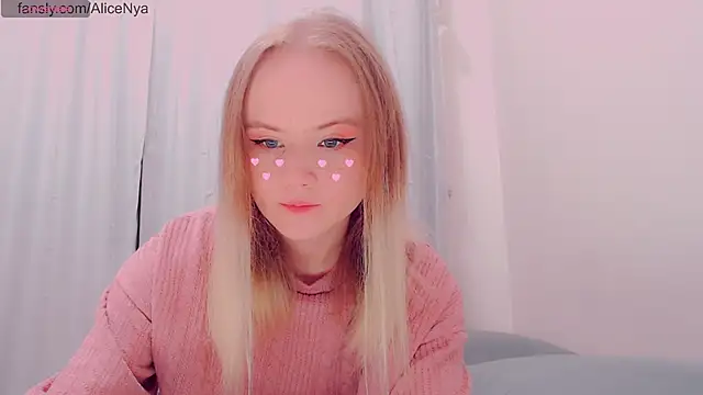AliceNya cute online show from January 14, 6:06 am