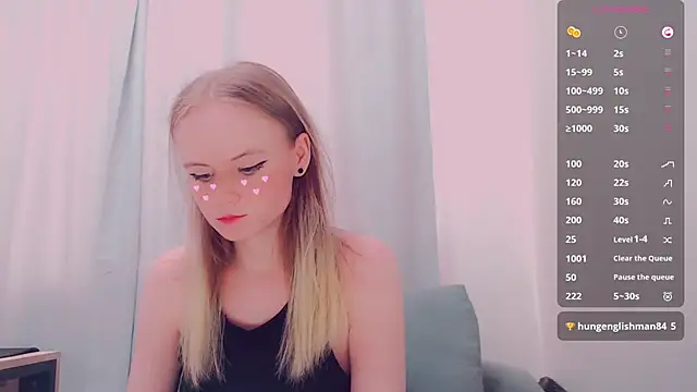 Snapshot of AliceNya_cute chatting on June 11, 6:43 am AliceNya cute online show from June 11, 6:43 am