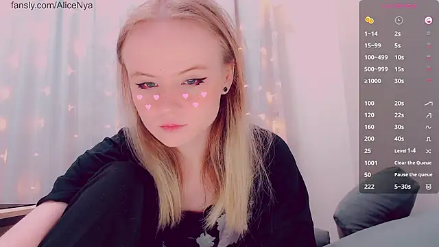 AliceNya cute online show from February 17, 5:27 am