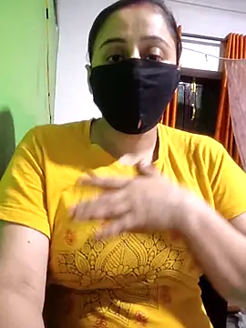 Snapshot of Romantic_couple89 chatting on November 29, 6:08 pm Romantic couple89 online show from November 29, 6:08 pm