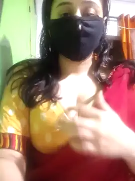 Snapshot of Romantic_couple89 chatting on December 2, 6:53 pm Romantic couple89 online show from December 2, 6:53 pm