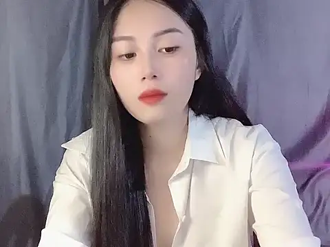 Snapshot of Lyly4757 chatting on October 19, 1:08 am Lyly4757 online show from October 19, 1:08 am