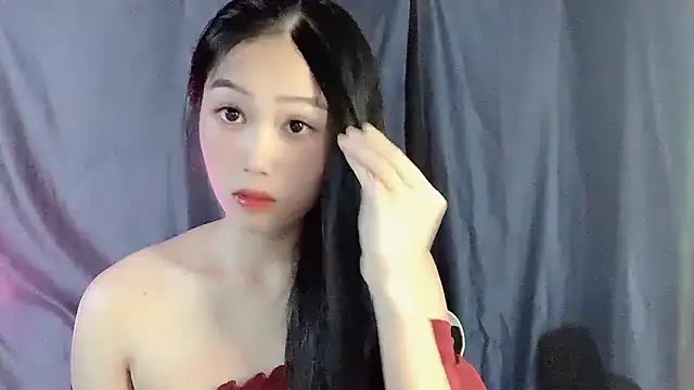 Lyly4757 online show from October 19, 2:09 pm