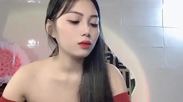 Lyly4757 online show from November 2, 2:11 pm