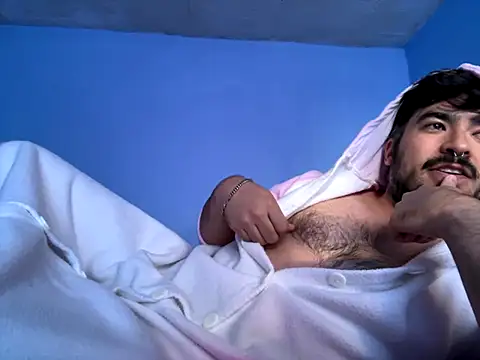 Leon  Dark online show from October 21, 1:43 pm