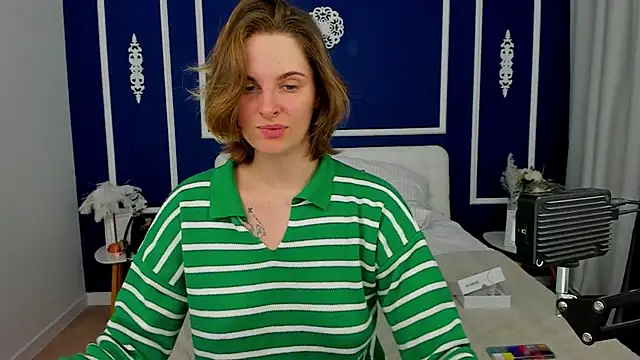 SabrinaRayX online show from October 27, 1:23 pm