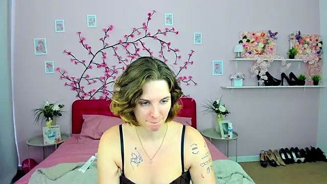 SabrinaRayX online show from October 14, 6:36 am