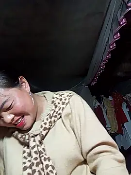 emilyzz online show from January 10, 8:09 am