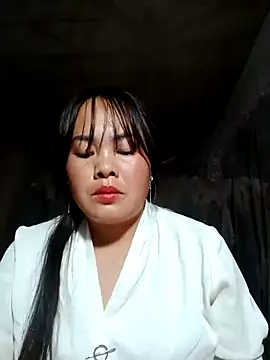 emilyzz online show from December 18, 1:48 pm