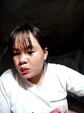 emilyzz online show from February 26, 10:48 am