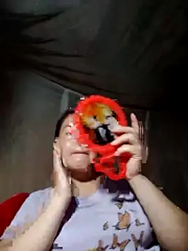 emilyzz online show from April 4, 1:28 pm