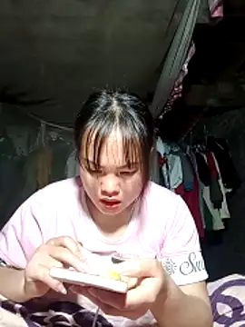 emilyzz online show from February 7, 4:20 am