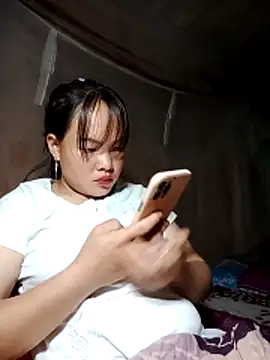 emilyzz online show from March 20, 1:01 pm