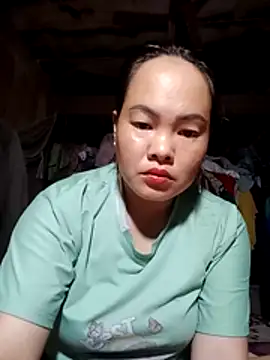 emilyzz online show from April 19, 2:45 am
