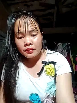 emilyzz online show from May 4, 1:47 pm