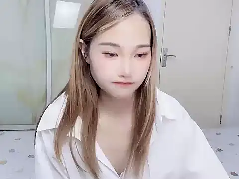 W-Sunflower online show from October 19, 2:31 pm