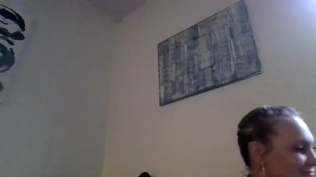 Snapshot of Ariasweetaspie chatting on October 3, 2:51 pm Ariasweetaspie online show from October 3, 2:51 pm