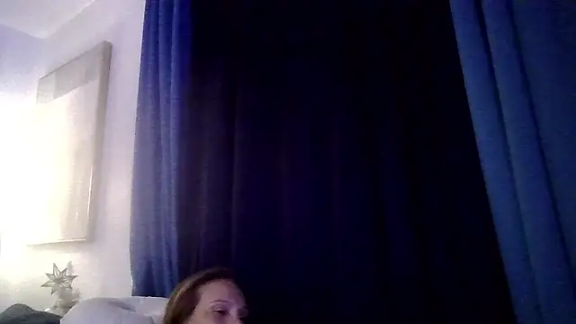 Snapshot of Ariasweetaspie chatting on January 13, 3:10 am Ariasweetaspie online show from January 13, 3:10 am