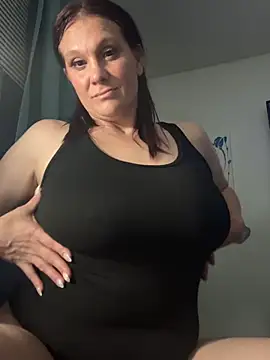 Ariasweetaspie online show from June 2, 5:40 am