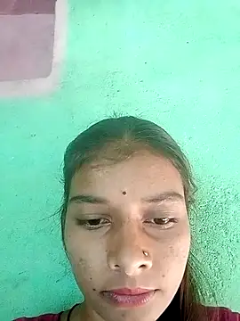 Snapshot of Hot_eras68484 chatting on September 21, 9:03 am Hot eras68484 online show from September 21, 9:03 am