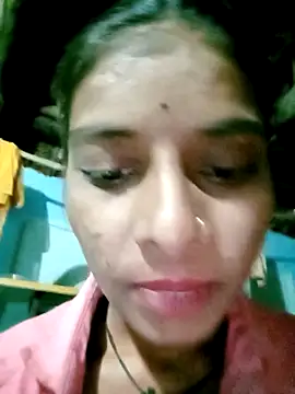 Snapshot of Hot_eras68484 chatting on October 22, 10:04 am Hot eras68484 online show from October 22, 10:04 am