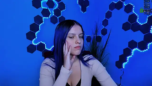 kaela spell  online show from January 12, 8:04 pm