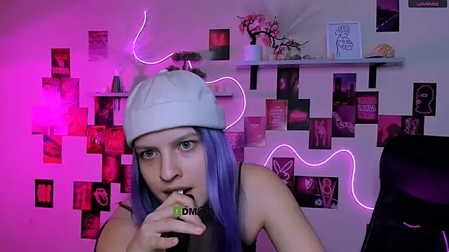 kaela spell  online show from April 20, 3:53 am