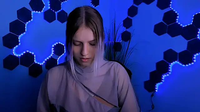 kaela spell  online show from May 15, 12:08 am