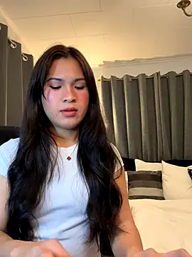 ZoeyJohnson online show from October 24, 8:02 am