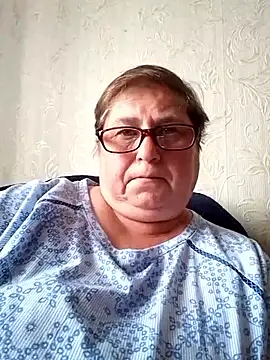 Snapshot of Nikusya-51 chatting on May 10, 2:52 pm Nikusya-51 online show from May 10, 2:52 pm