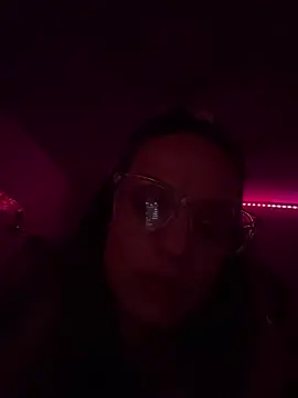 Texxaspearl online show from December 20, 8:06 am