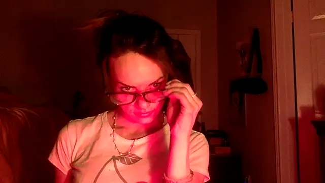 Texxaspearl online show from February 18, 11:06 am