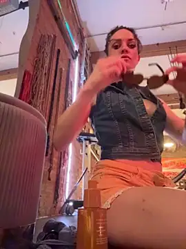 Texxaspearl online show from April 13, 6:50 am