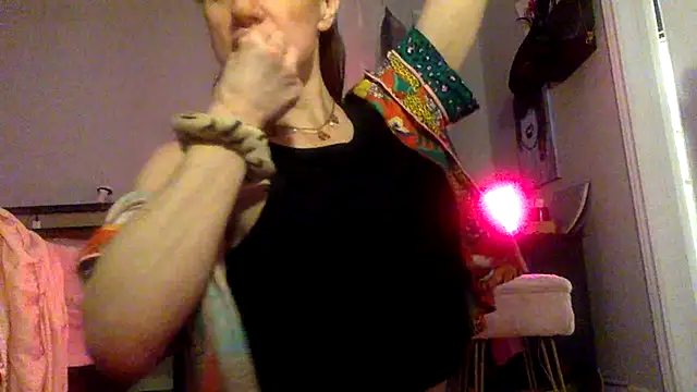 Texxaspearl online show from March 12, 3:01 am