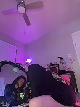 Texxaspearl online show from January 12, 10:00 am