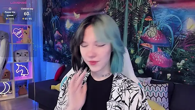 JessieRich online show from September 20, 8:52 am