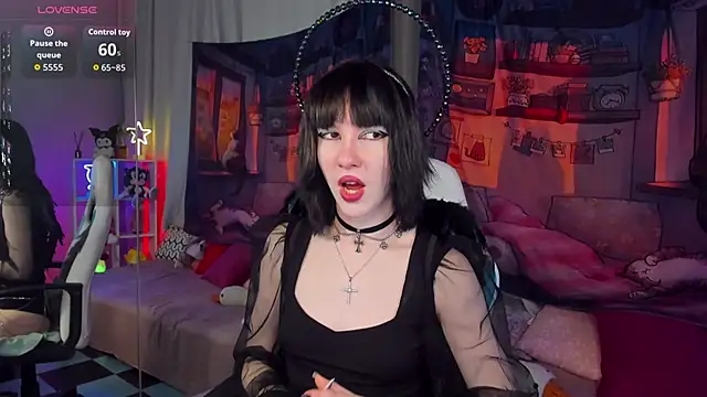 JessieRich online show from October 25, 8:20 pm