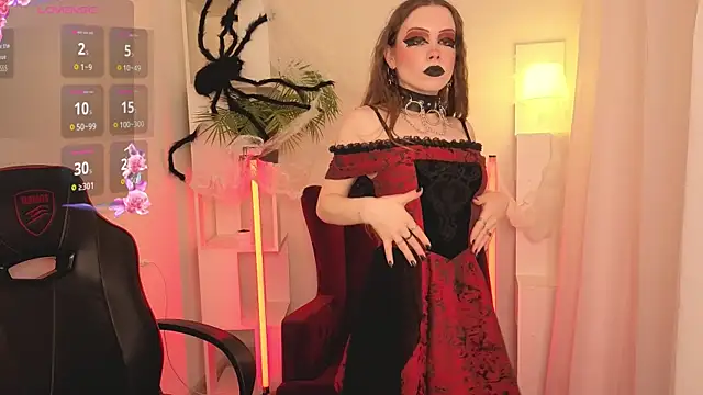 KarenSmitht online show from October 31, 4:14 pm