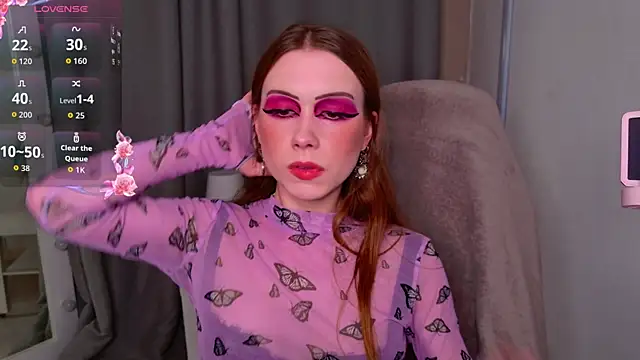 KarenSmitht online show from October 12, 3:57 pm