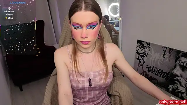 KarenSmitht online show from January 17, 1:58 pm