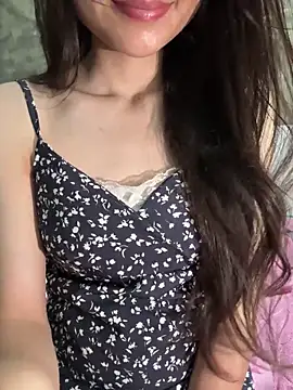 Bella sexy98 online show from May 27, 2:46 pm