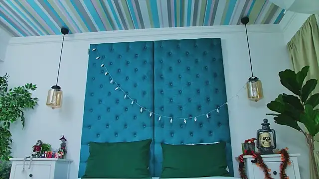 DesireeKeys online show from October 30, 4:55 am